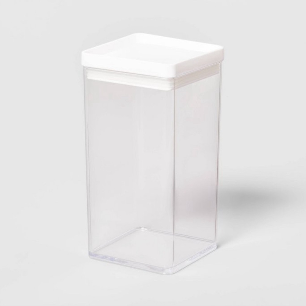 Plastic food storage container clear